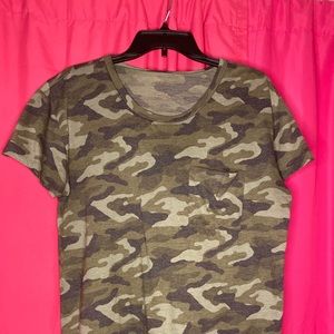 Camouflage t-shirt